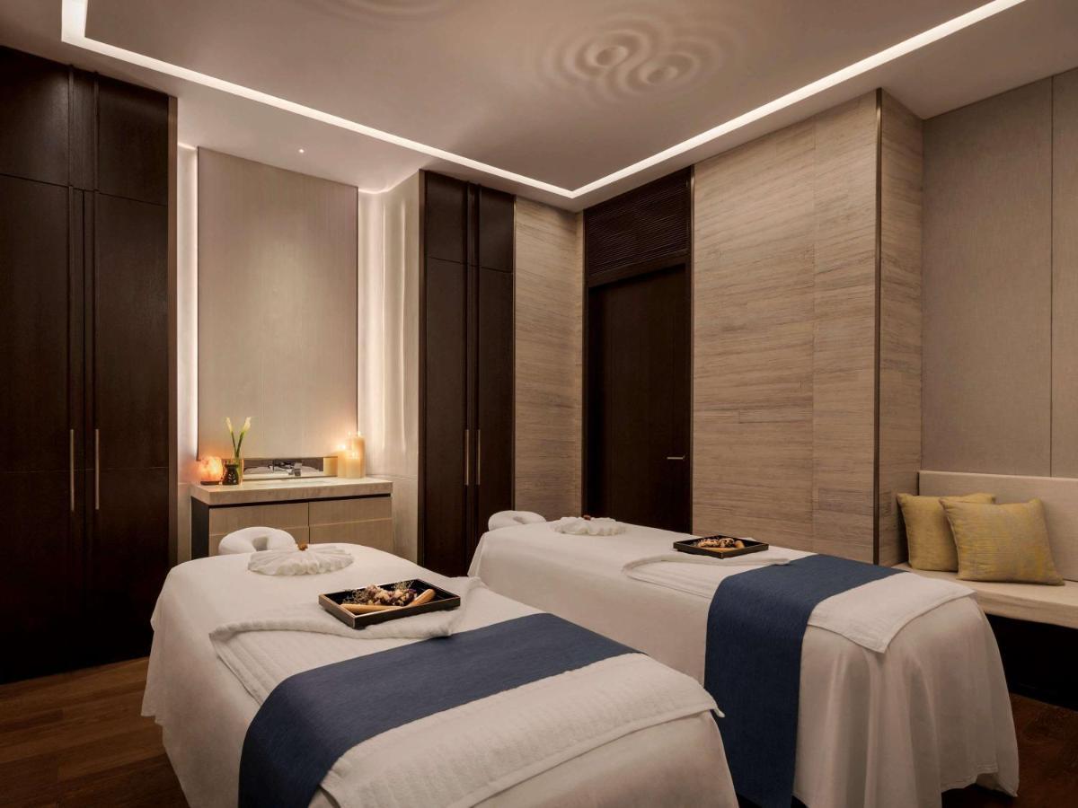 Fairmont Wuhan Esterno foto