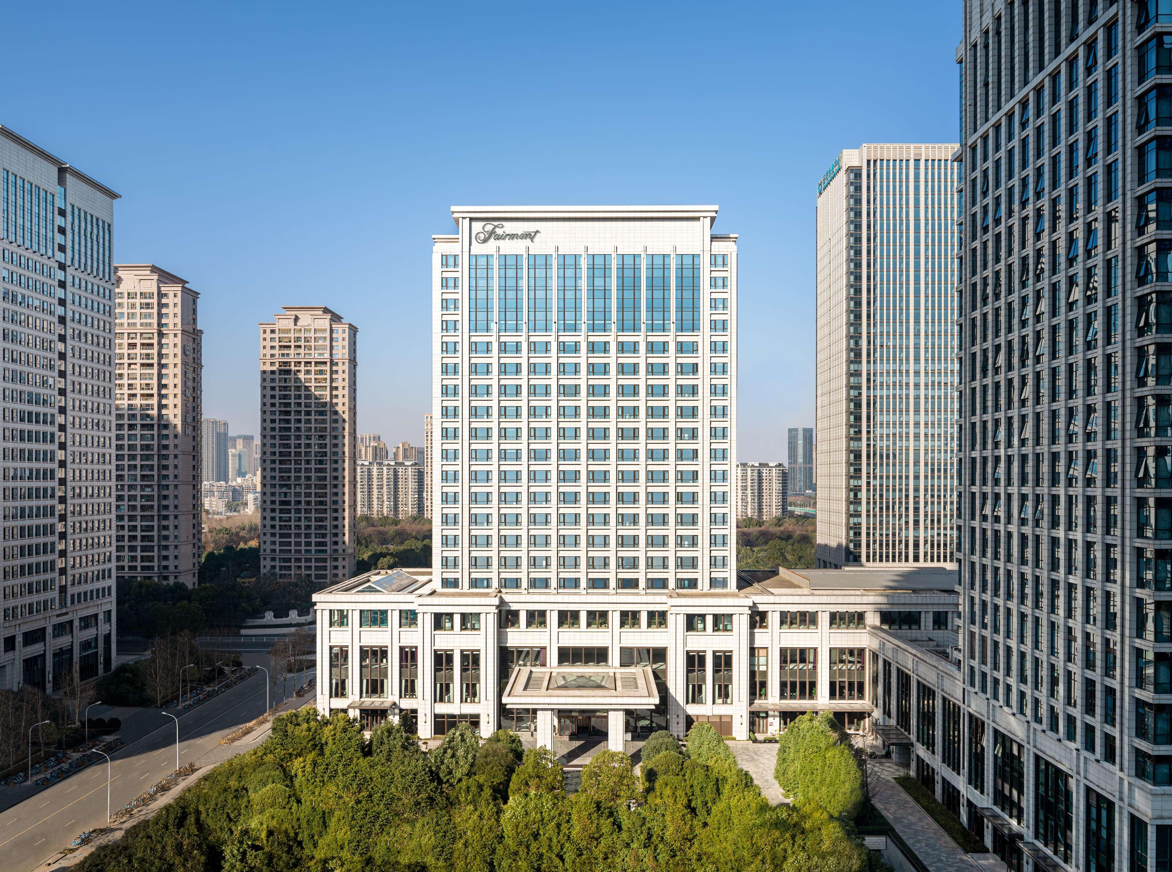 Fairmont Wuhan Esterno foto