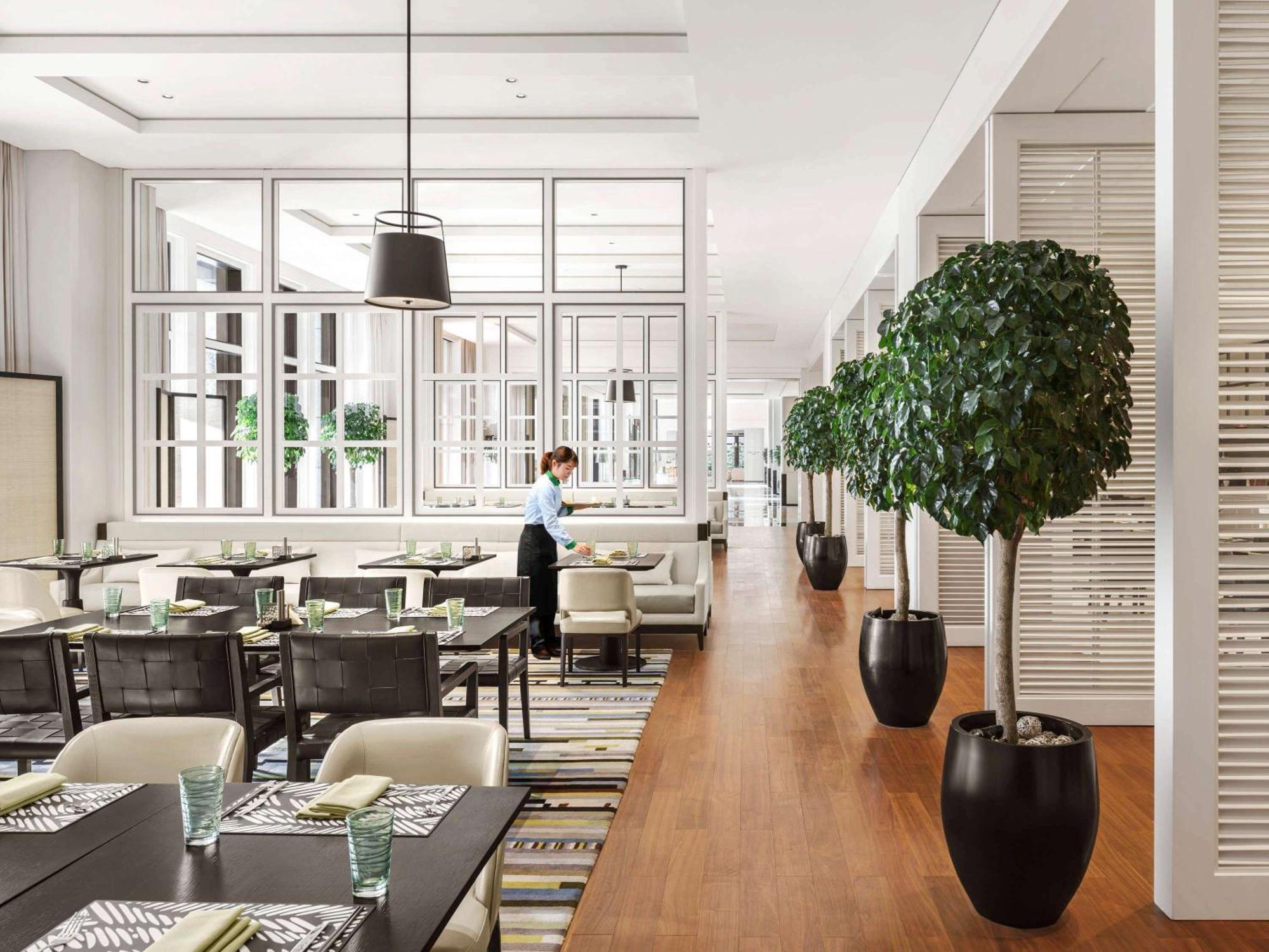 Fairmont Wuhan Esterno foto